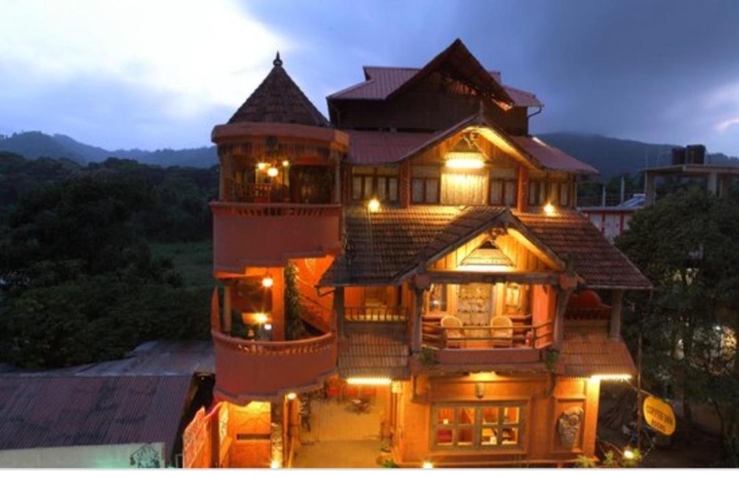 Coffee Inn Thekkady Exterior photo